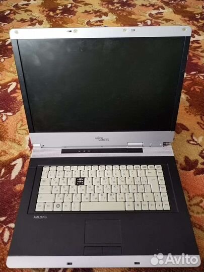 Ноутбук на запчасти