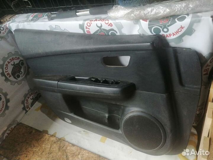 Обшивка водительской двери Mazda 6 GH