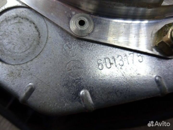 Подушка безопасности в рулевое колесо Seat Leon 2