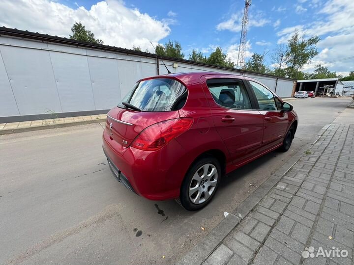 Peugeot 308 1.6 AT, 2011, 133 000 км