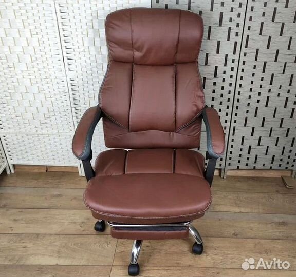 Компьютерное кресло новое