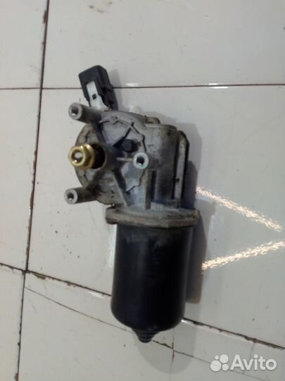 Моторчик стеклоочистителя передний (Brilliance V5)