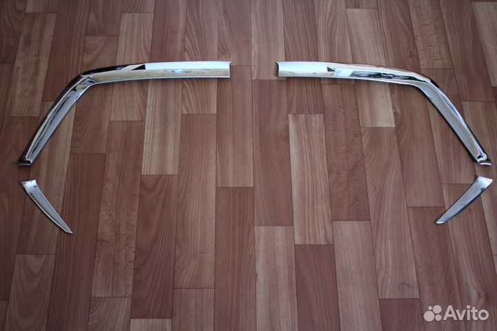 Накладки вокруг бамперной решетки Harrier 60 хроми