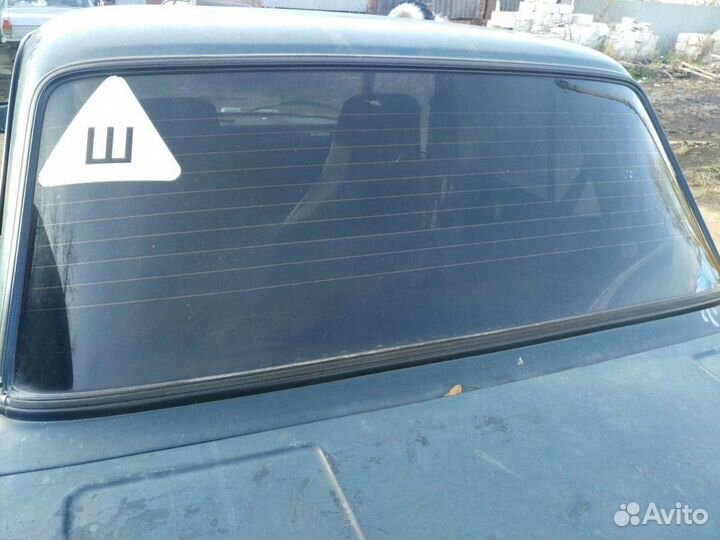 Стекло заднее Ваз 2105