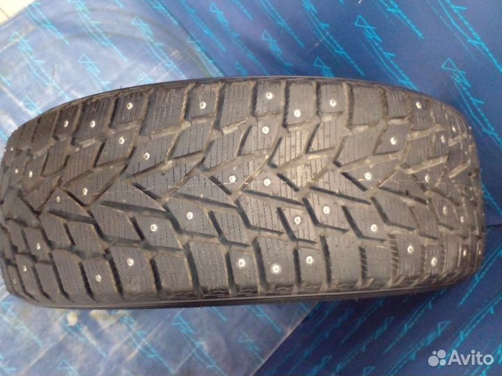 Dunlop Grandtrek Ice 02 265/50 R20 111T
