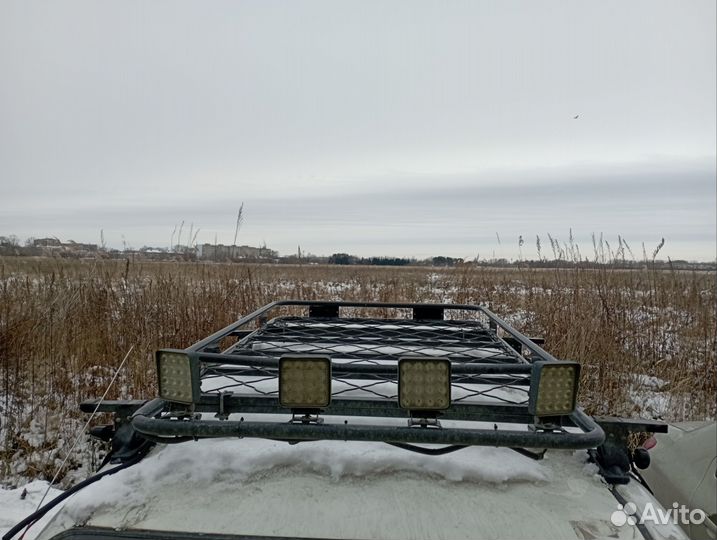 Багажник на крышу