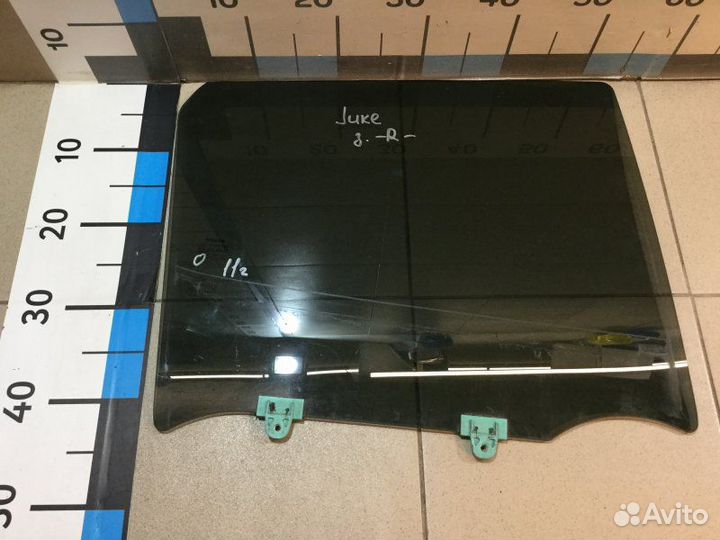 Стекло двери задней заднее правое Nissan Juke F15