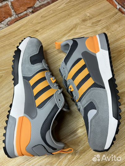 Кроссовки adidas zx 700 hd