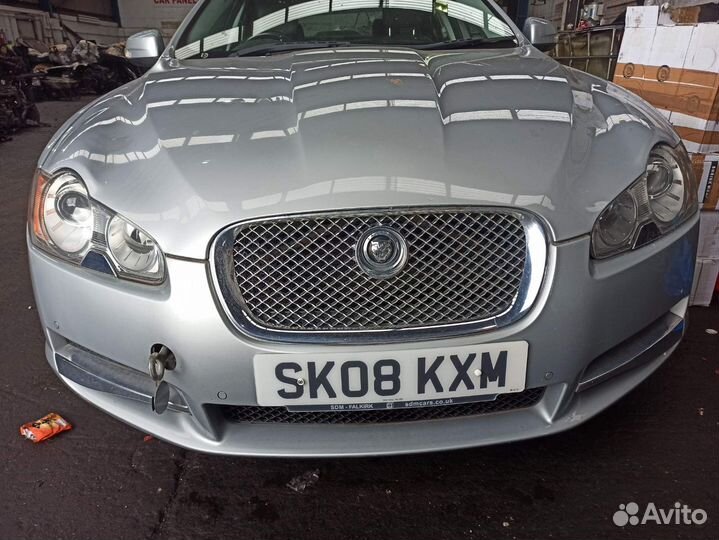 Форсунка топливная Jaguar XF