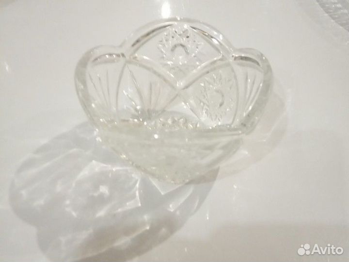 Вазы хрустальные