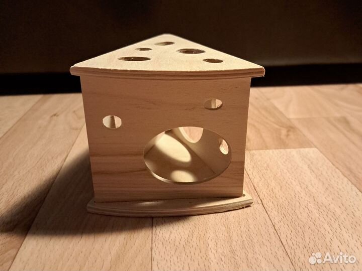 Игрушка для грызунов,деревянная