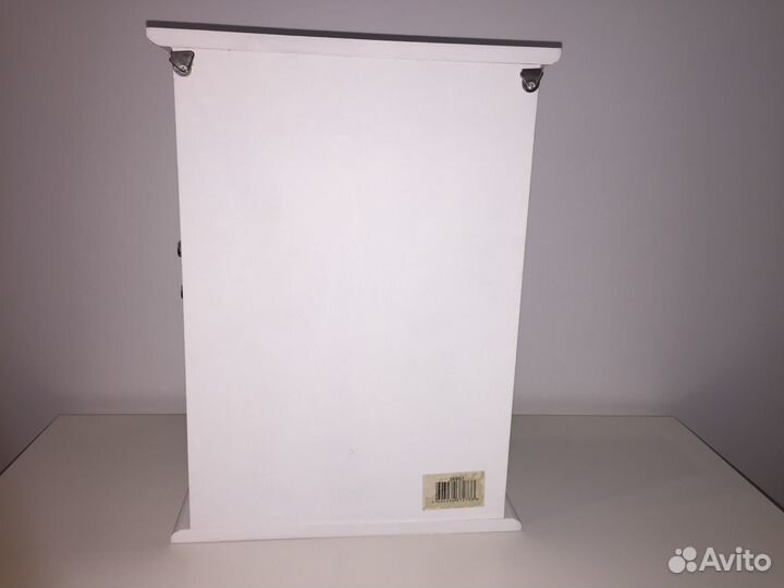 Ключница настенная Париж, новая