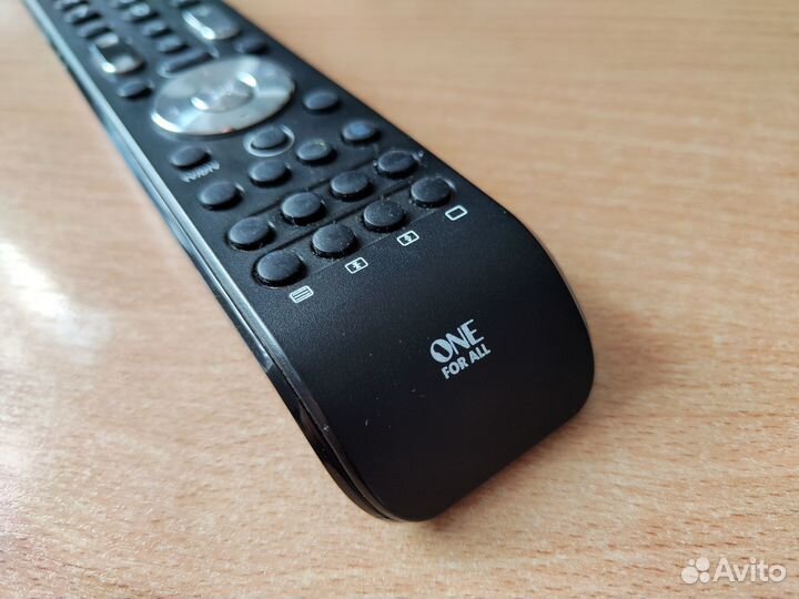 Пульт ду универсальный One for all обучаемый