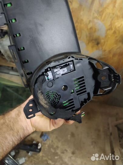 Панель приборов. Шевроле авео Т 300