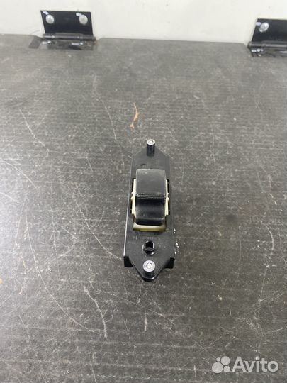 Кнопка стеклоподъемника мицубиси асх