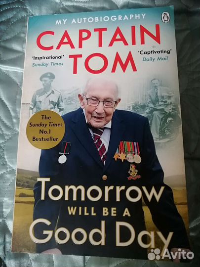 Капитан Том, Нон-фикшн на английском
