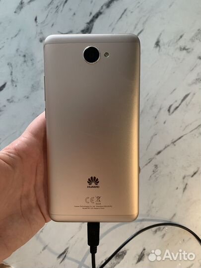 HUAWEI Y7, 2/16 ГБ