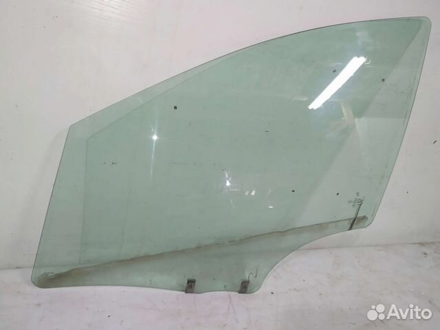 Стекло переднее левое Пежо 407