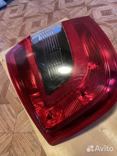 Фонарь задний левый шкода рапид
