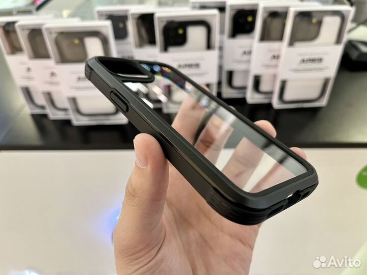 Чехол на iPhone Бронированый K-DOO