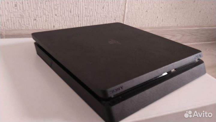 Sony playstation 4 slim 1tb