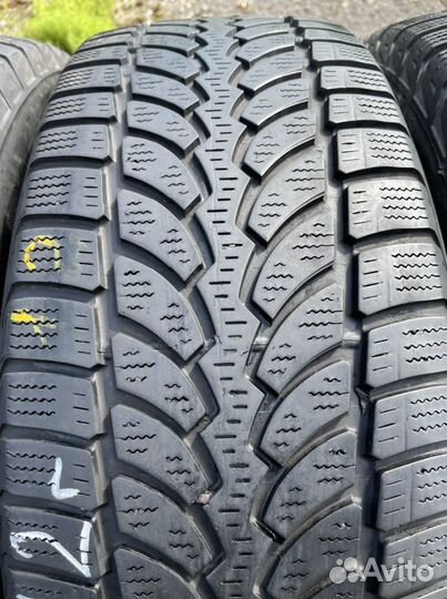 Bridgestone Blizzak LM-80 215/65 R16