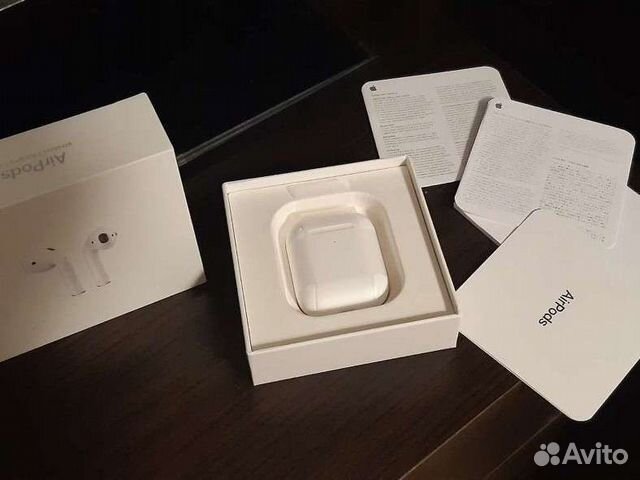 Беспроводные наушники apple airpods