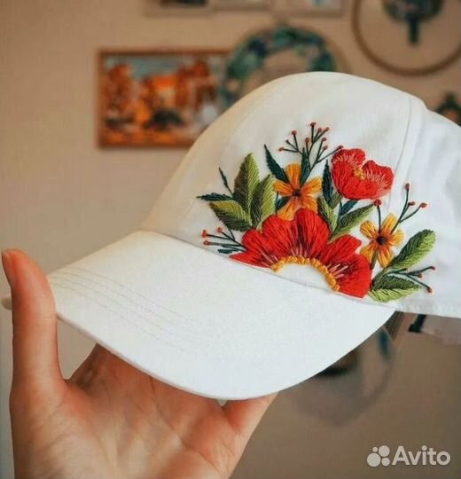 Машинная вышивка на одежде