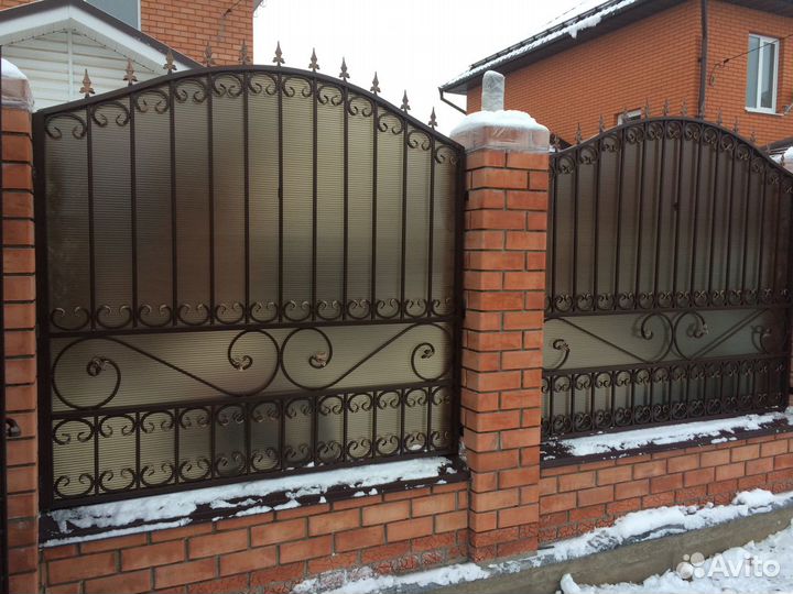 Забор кованый,перила,балкон
