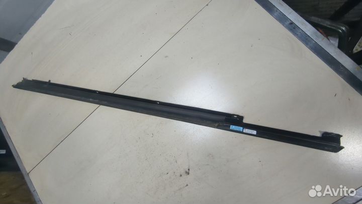 Молдинг стекла Porsche Panamera, 2013