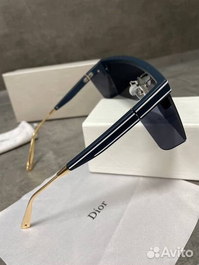 Очки солнцезащитные Dior