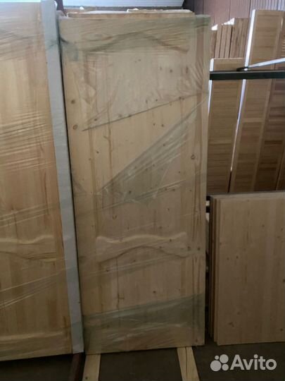 Двери деревянные