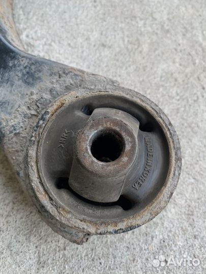 Рычаг подвески BMW X5 e70