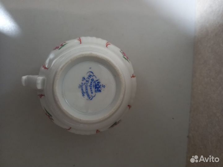 Молочник кузнецов