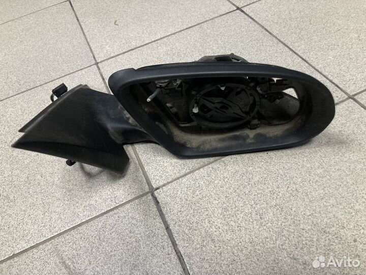 Зеркало правое Mercedes-Benz C-Class W205