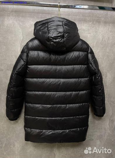 Тепло зимы: пуховик Moncler для вас