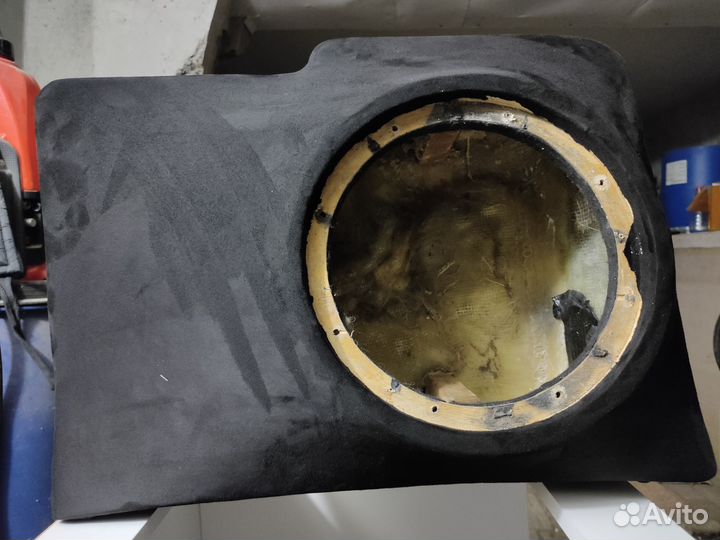 Стэлс в Mitsubishi Carisma