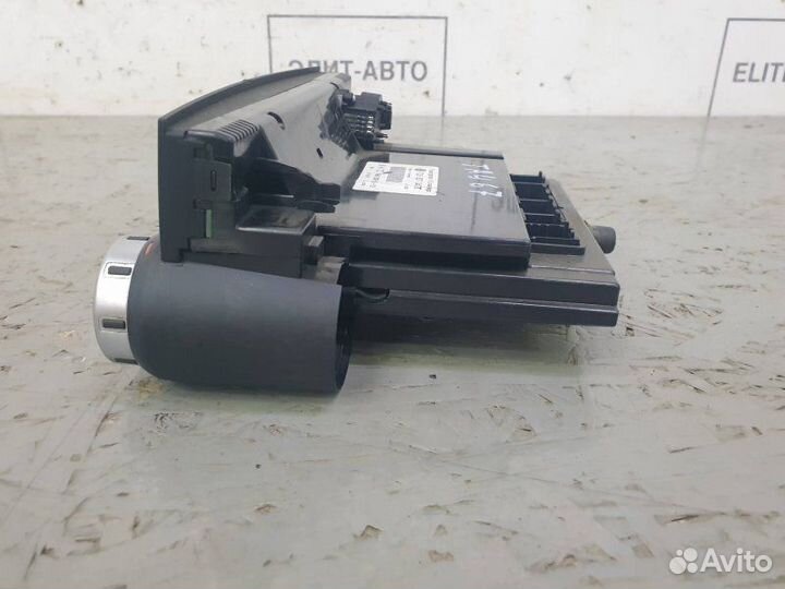 Блок управления климат-контроля Vw Touareg 7L 4.2