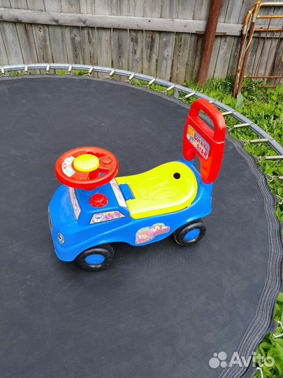 Машинка-каталка