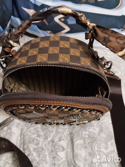 Сумка женская через плечо коричневая