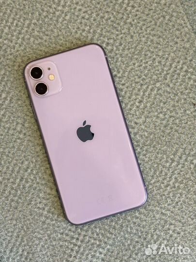 iPhone 11, 64 ГБ