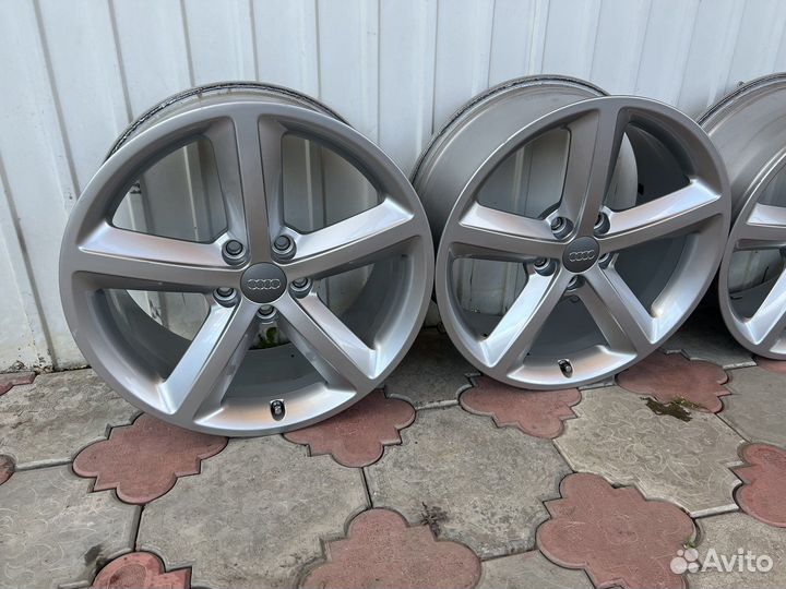 Оригинальные диски audi r18 из Японии