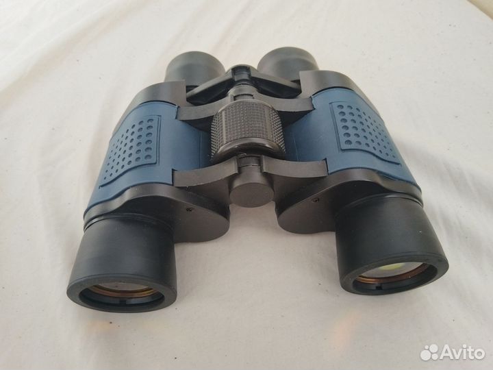Бинокль туристический