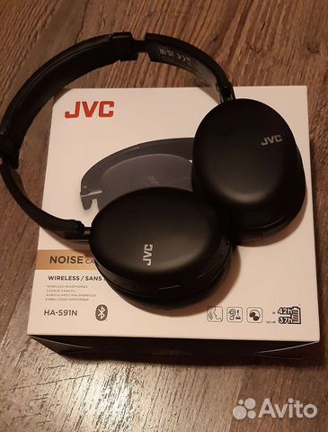 Беспроводные наушники JVC