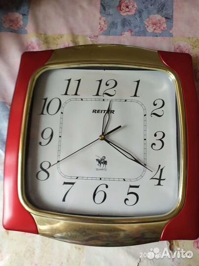 Часы настенные