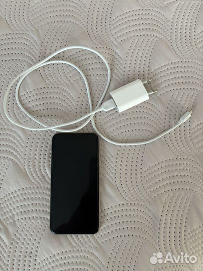 iPhone X, 64 ГБ