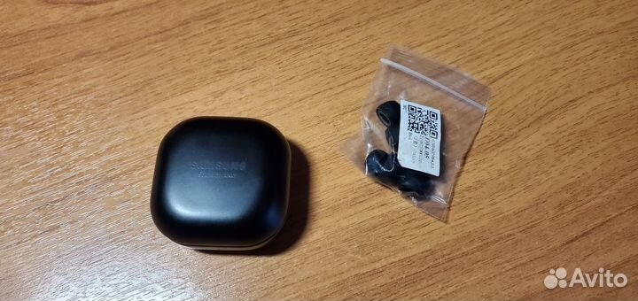 Беспроводные наушники Samsung Galaxy Buds Pro