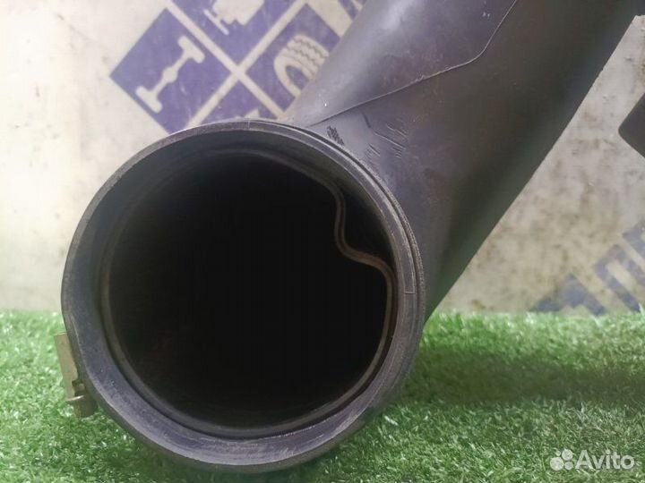 Патрубок воздушного фильтра Bmw X5 кроссовер 3.0