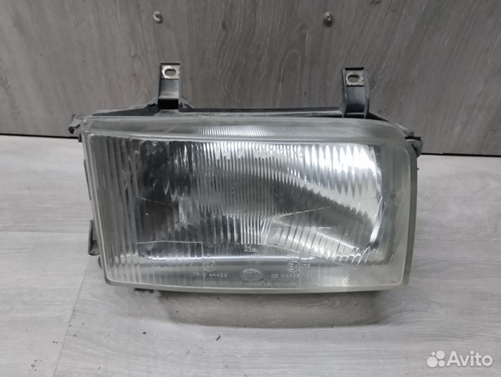 Фара правая фольксваген транспортер т4