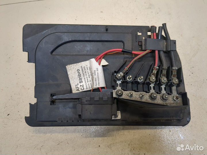 Блок предохранителей Skoda Fabia, 2003